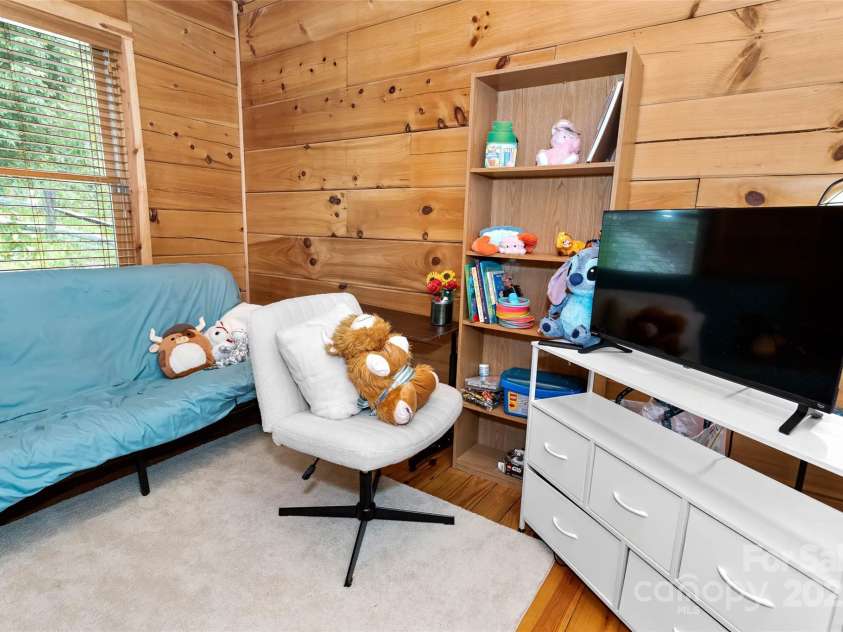 853 Granny Lewis Lane, Mars Hill, NC 28754.  MLS# CAR4269448, YatesRealty ID 22334. 