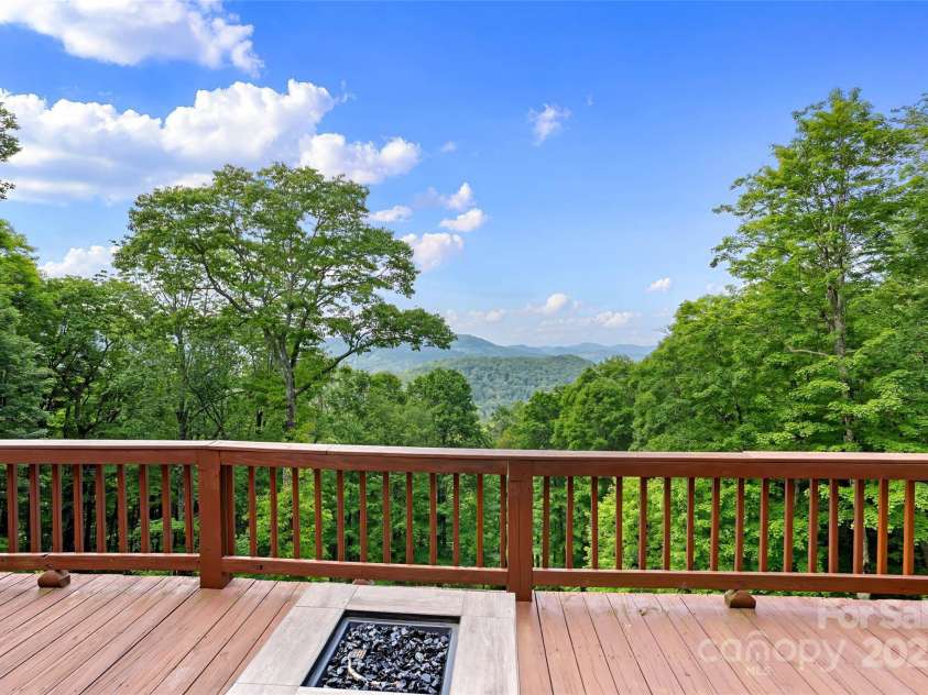 853 Granny Lewis Lane, Mars Hill, NC 28754.  MLS# CAR4269448, YatesRealty ID 22334. 