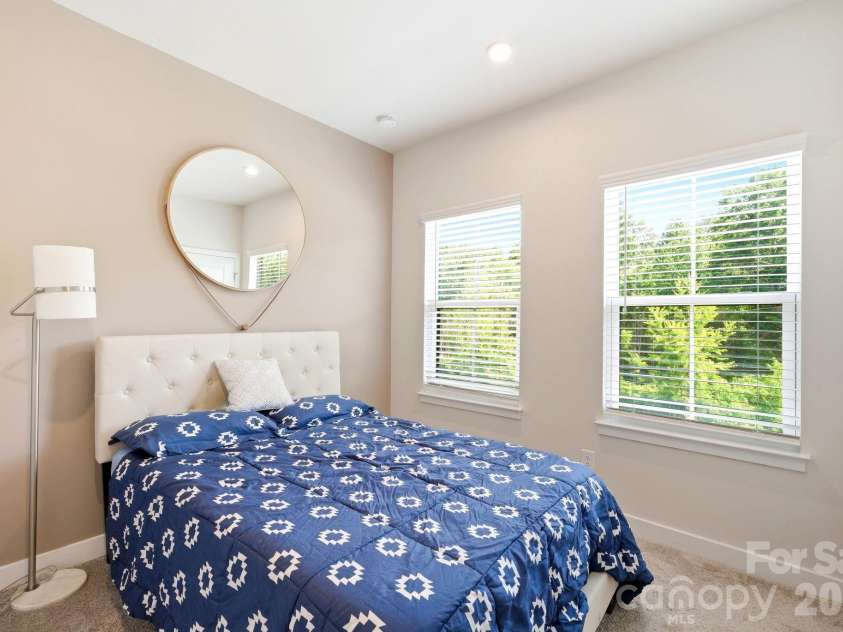 804 Broad River Lane, Charlotte, NC 28211.  MLS# CAR4382198, YatesRealty ID 22335. 