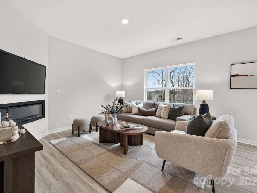 115 Rustling Waters Drive, Mooresville, NC 28117.  MLS# CAR4274544, YatesRealty ID 22336. 