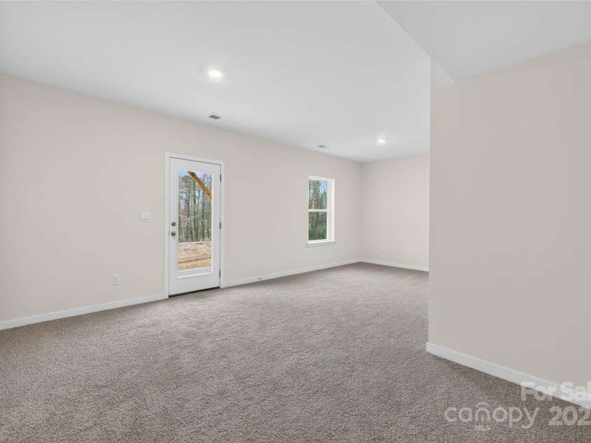 115 Rustling Waters Drive, Mooresville, NC 28117.  MLS# CAR4274544, YatesRealty ID 22336. 