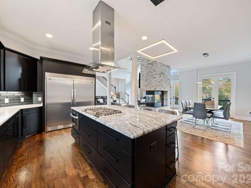 16312 Cozy Cove Road, Charlotte, NC 28278.  MLS# CAR4321861, YatesRealty ID 22338. 
