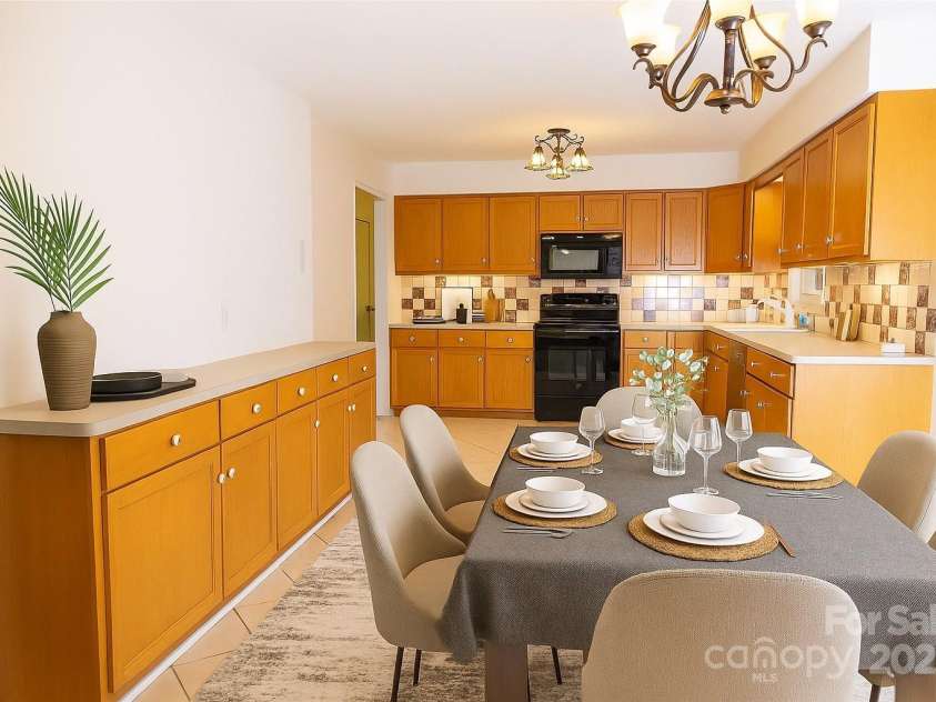 205 Blackwood Road, Cullowhee, NC 28723.  MLS# CAR4249157, YatesRealty ID 22339. 