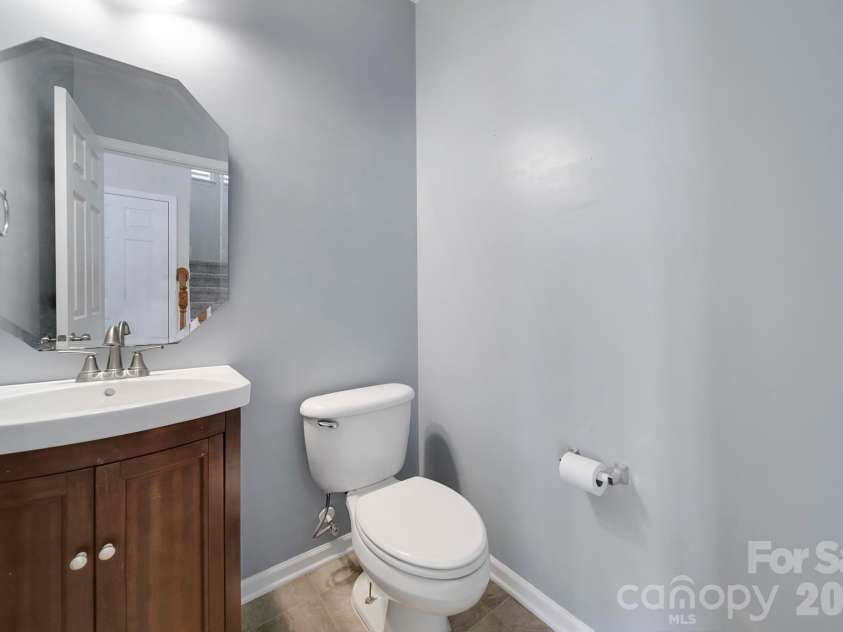5932 Summer Fog End End, Fort Mill, SC 29708.  MLS# CAR4380144, YatesRealty ID 22339. 