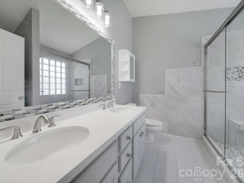 5932 Summer Fog End End, Fort Mill, SC 29708.  MLS# CAR4380144, YatesRealty ID 22339. 