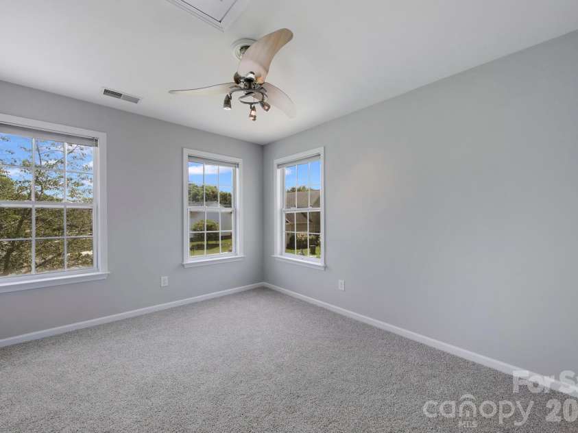 5932 Summer Fog End End, Fort Mill, SC 29708.  MLS# CAR4380144, YatesRealty ID 22339. 
