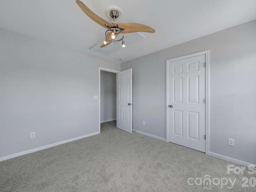 5932 Summer Fog End End, Fort Mill, SC 29708.  MLS# CAR4380144, YatesRealty ID 22339. 