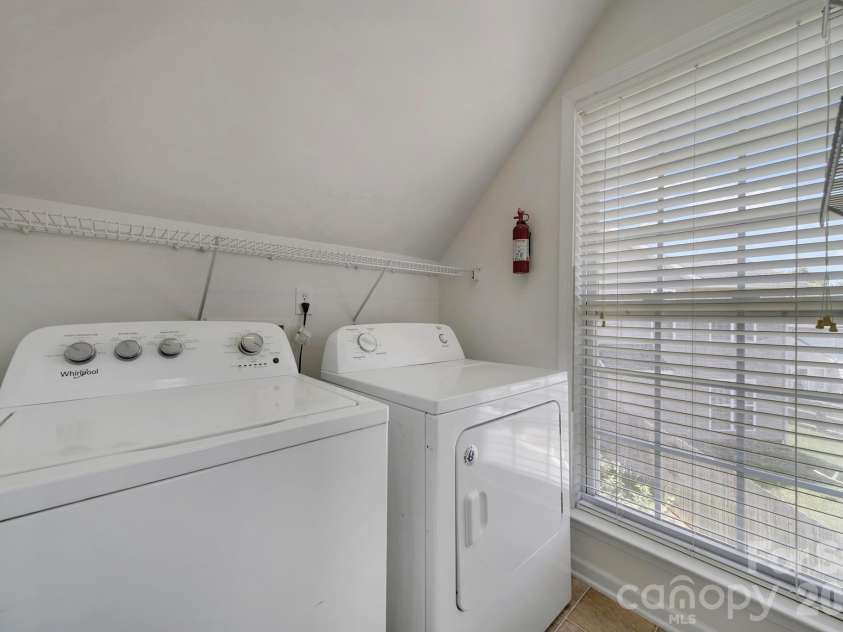 5932 Summer Fog End End, Fort Mill, SC 29708.  MLS# CAR4380144, YatesRealty ID 22339. 