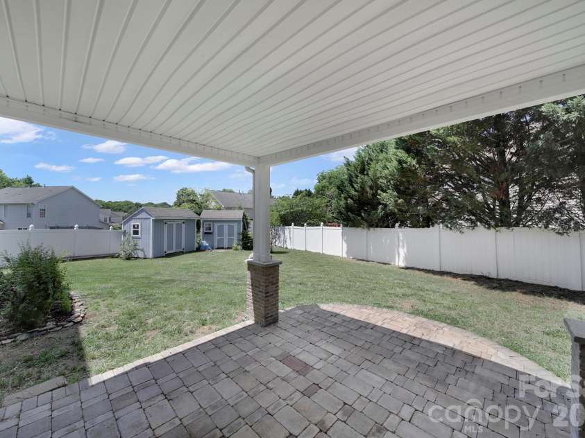 5932 Summer Fog End End, Fort Mill, SC 29708.  MLS# CAR4380144, YatesRealty ID 22339. 