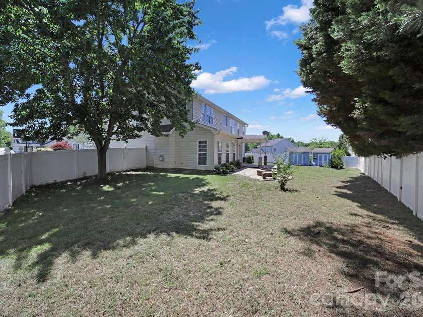 5932 Summer Fog End End, Fort Mill, SC 29708.  MLS# CAR4380144, YatesRealty ID 22339. 