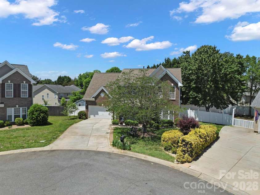 5932 Summer Fog End End, Fort Mill, SC 29708.  MLS# CAR4380144, YatesRealty ID 22339. 