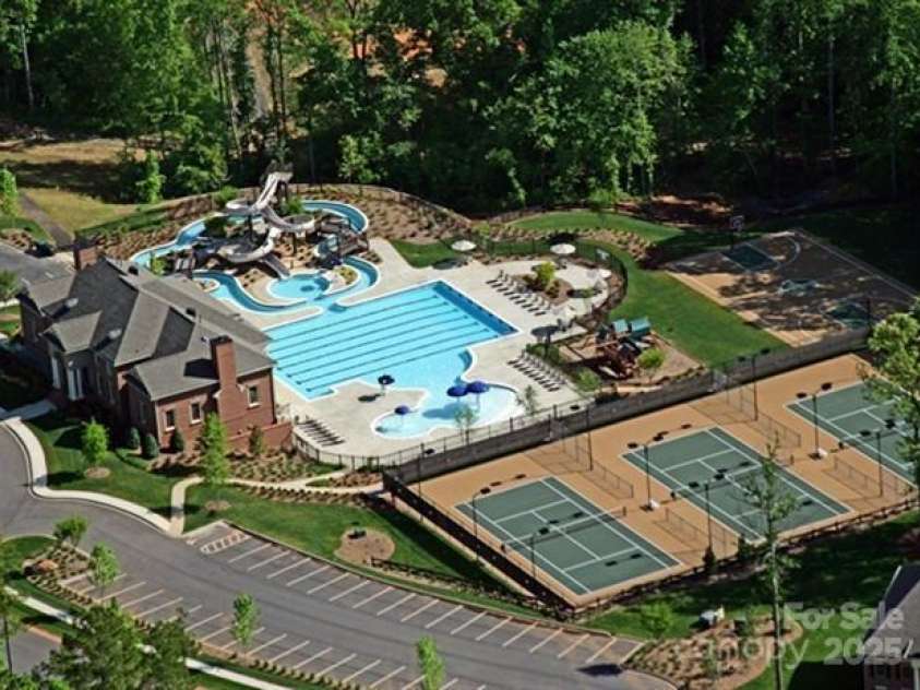 1005 Forbishire Drive, Matthews, NC 28104.  MLS# CAR4228629, YatesRealty ID 2234. Brookhaven Pool