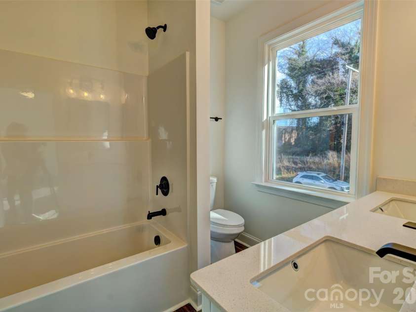 102 Park Street, Shelby, NC 28150.  MLS# CAR4329815, YatesRealty ID 2234. 