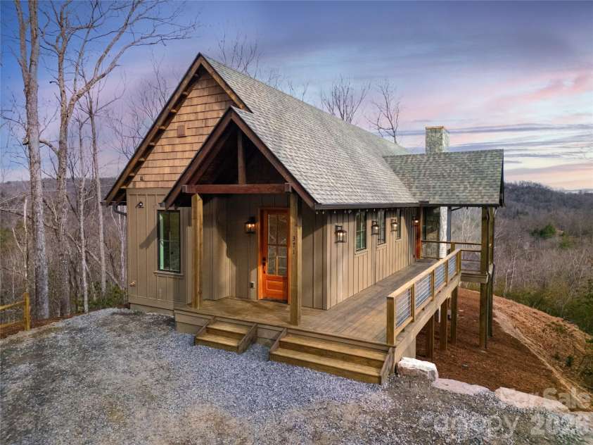 371 Falls View Drive, Pisgah Forest, NC 28768.  MLS# CAR4242719, YatesRealty ID 22341. 