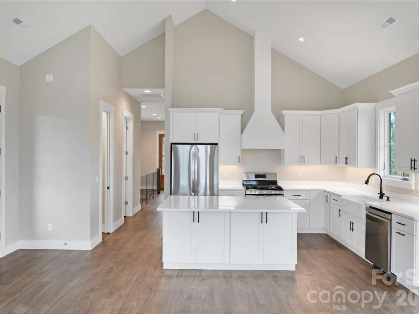 371 Falls View Drive, Pisgah Forest, NC 28768.  MLS# CAR4242719, YatesRealty ID 22341. 