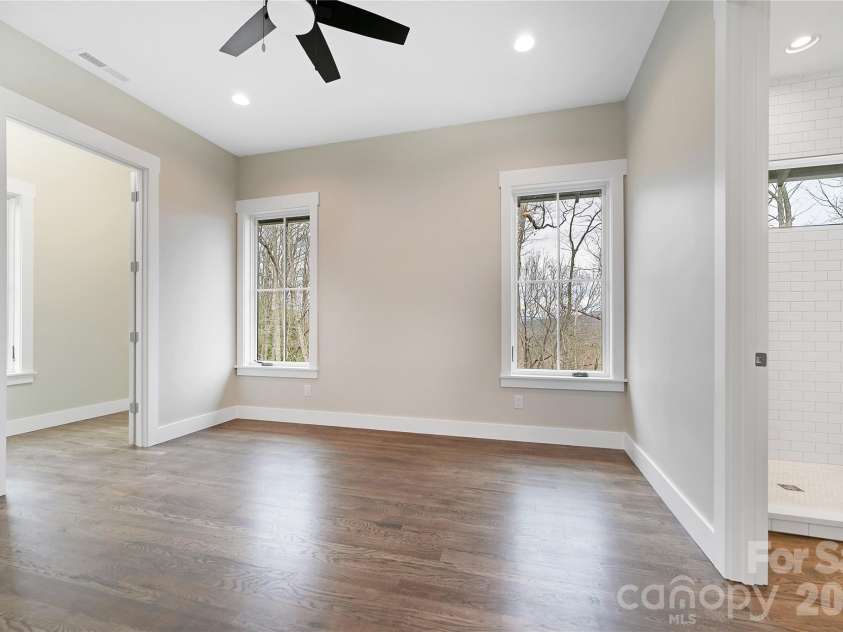 371 Falls View Drive, Pisgah Forest, NC 28768.  MLS# CAR4242719, YatesRealty ID 22341. 