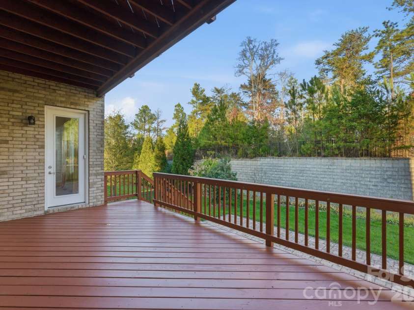 374 Hampton Trail Drive, Fort Mill, SC 29708.  MLS# CAR4319252, YatesRealty ID 22342. Balcony have 2 access doors
