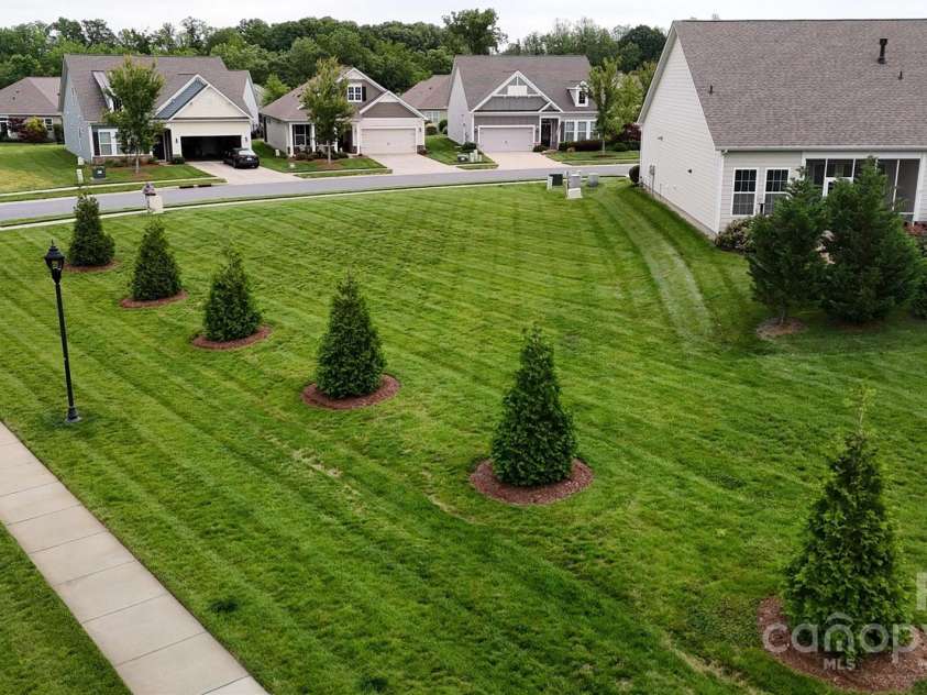 123 Hanks Bluff Drive, Mooresville, NC 28117.  MLS# CAR4258464, YatesRealty ID 22343. 