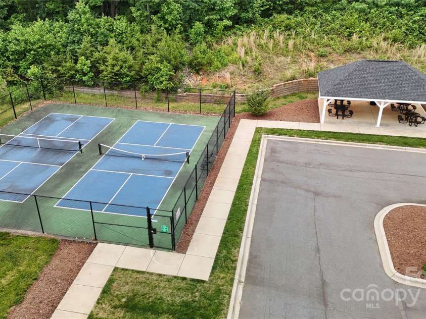 123 Hanks Bluff Drive, Mooresville, NC 28117.  MLS# CAR4258464, YatesRealty ID 22343. Pickleball and extra parking right behind this property