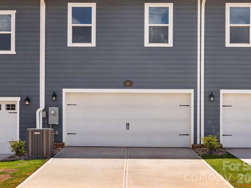 587 Cape Cod Way, Rock Hill, SC 29732.  MLS# CAR4353008, YatesRealty ID 22343. 
