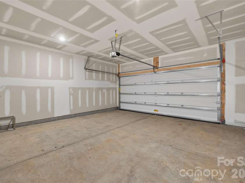 587 Cape Cod Way, Rock Hill, SC 29732.  MLS# CAR4353008, YatesRealty ID 22343. 
