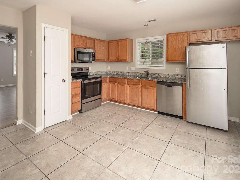 8432 Spirea Court, Charlotte, NC 28215.  MLS# CAR4263709, YatesRealty ID 22346. 