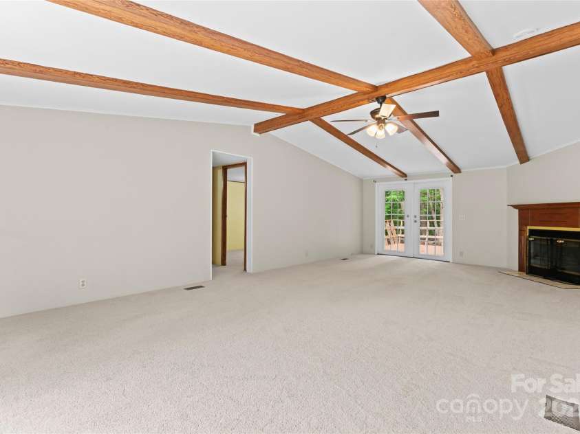 1773 Baldwin Lane, Lincolnton, NC 28092.  MLS# CAR4267310, YatesRealty ID 22347. 