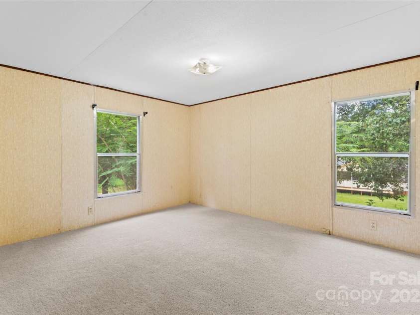 1773 Baldwin Lane, Lincolnton, NC 28092.  MLS# CAR4267310, YatesRealty ID 22347. 