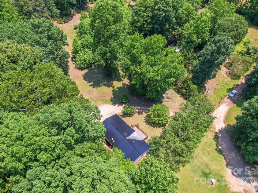 1773 Baldwin Lane, Lincolnton, NC 28092.  MLS# CAR4267310, YatesRealty ID 22347. 