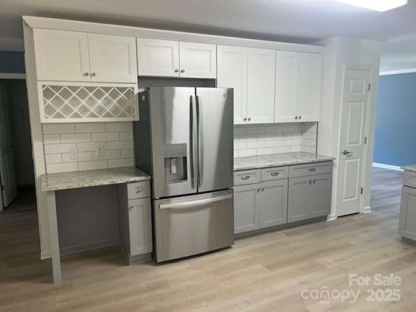 11021 Scrimshaw Lane, Charlotte, NC 28215.  MLS# CAR4270950, YatesRealty ID 22348. 