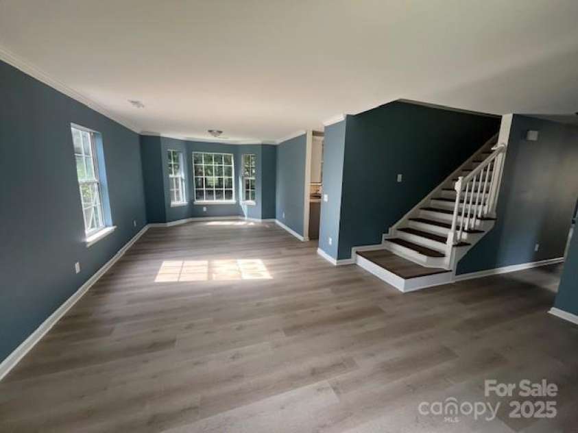 11021 Scrimshaw Lane, Charlotte, NC 28215.  MLS# CAR4270950, YatesRealty ID 22348. 