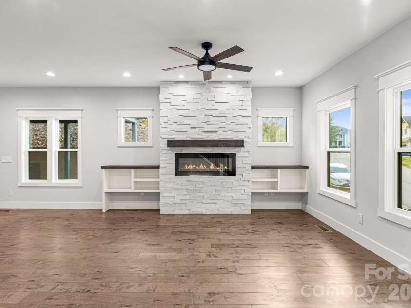 18 Winterhawk Drive, Arden, NC 28704.  MLS# CAR4370966, YatesRealty ID 22348. 