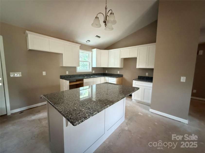 105 Elk Creek Lane, Hudson, NC 28638.  MLS# CAR4274367, YatesRealty ID 22349. 