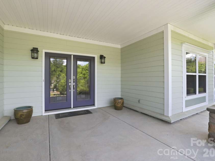 836 Creek Bluff Road, Rock Hill, SC 29732.  MLS# CAR4372783, YatesRealty ID 22349. 