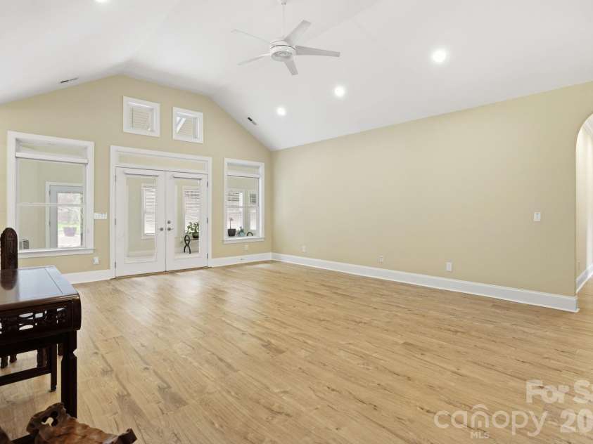 836 Creek Bluff Road, Rock Hill, SC 29732.  MLS# CAR4372783, YatesRealty ID 22349. 