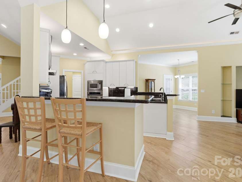 836 Creek Bluff Road, Rock Hill, SC 29732.  MLS# CAR4372783, YatesRealty ID 22349. 