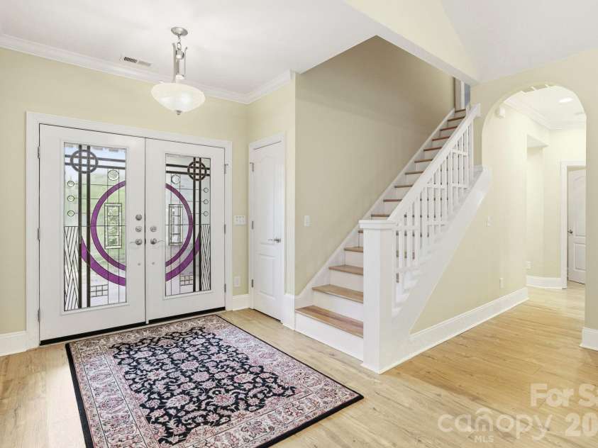 836 Creek Bluff Road, Rock Hill, SC 29732.  MLS# CAR4372783, YatesRealty ID 22349. Front entrance
