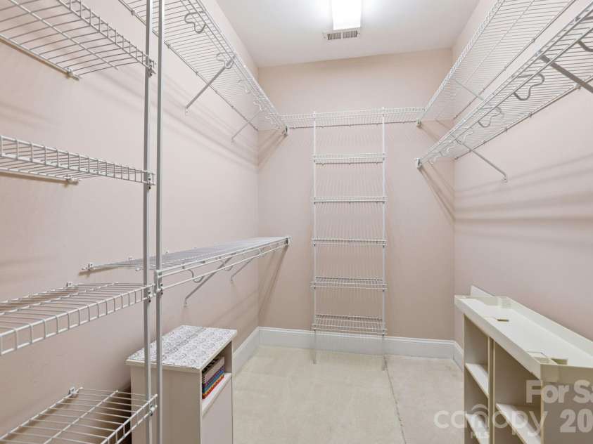 836 Creek Bluff Road, Rock Hill, SC 29732.  MLS# CAR4372783, YatesRealty ID 22349. Walk-in closet 2