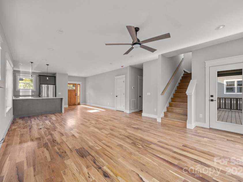 64 Pinedale Road, Asheville, NC 28805.  MLS# CAR4210375, YatesRealty ID 2235. Open living space