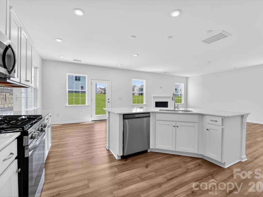 7027 Juneberry Way, Maiden, NC 28650.  MLS# CAR4369749, YatesRealty ID 22350. 