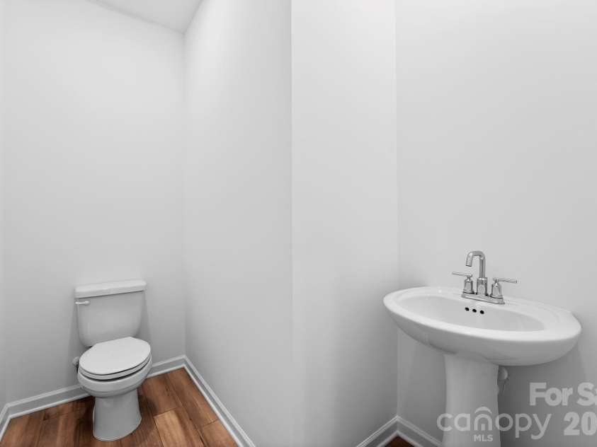 7027 Juneberry Way, Maiden, NC 28650.  MLS# CAR4369749, YatesRealty ID 22350. 