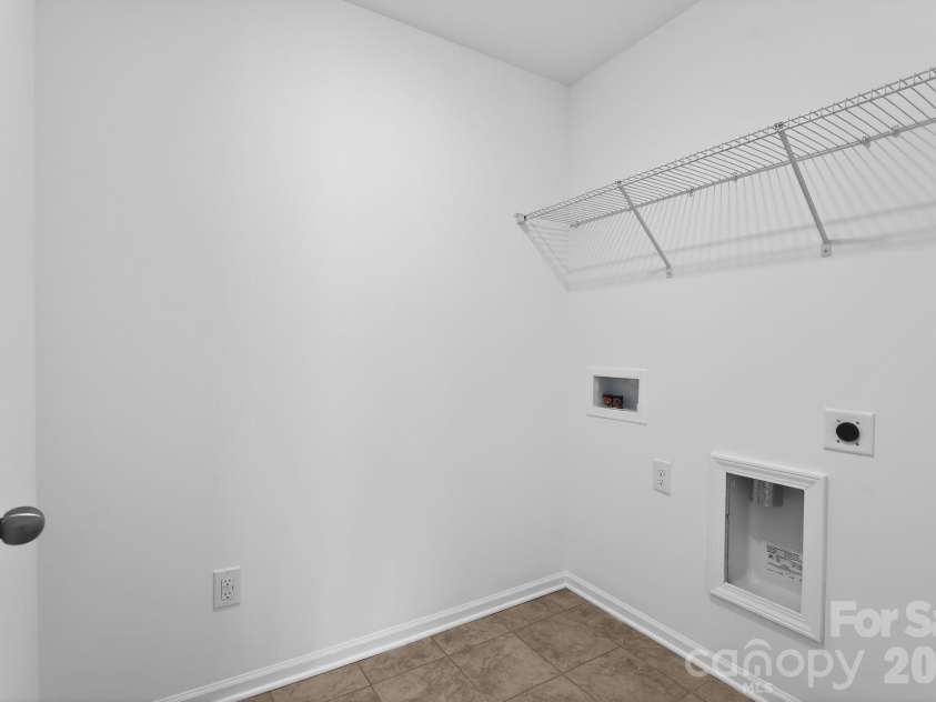7027 Juneberry Way, Maiden, NC 28650.  MLS# CAR4369749, YatesRealty ID 22350. 