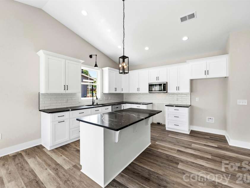 1008 Speight Road, Albemarle, NC 28001.  MLS# CAR4377011, YatesRealty ID 22352. 