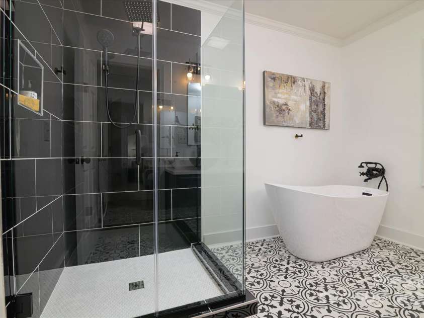 2138 Revolution Park Drive, Charlotte, NC 28208.  MLS# CAR4248488, YatesRealty ID 22352. 