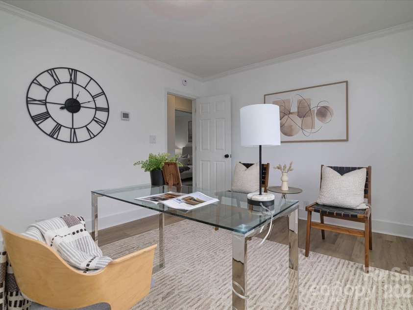 2138 Revolution Park Drive, Charlotte, NC 28208.  MLS# CAR4248488, YatesRealty ID 22352. 