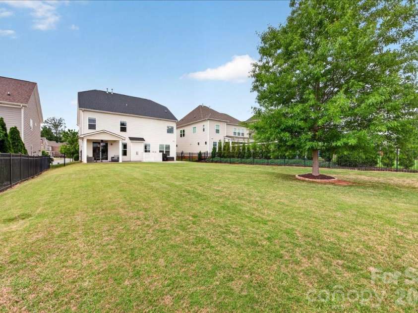 13106 Chopin Ridge Road, Huntersville, NC 28078.  MLS# CAR4424973, YatesRealty ID 22354. 