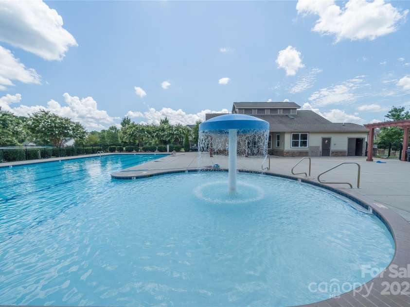 3918 Halcyon Drive, Huntersville, NC 28078.  MLS# CAR4259271, YatesRealty ID 22355. Community pool with zero entry and Club House