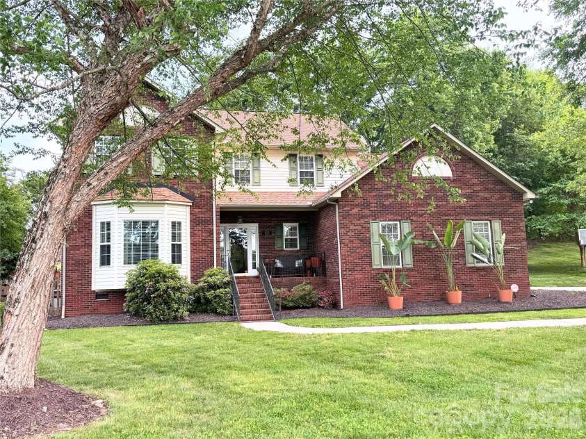 113 Browns Farm Road, Salisbury, NC 28147.  MLS# CAR4380259, YatesRealty ID 22357. 