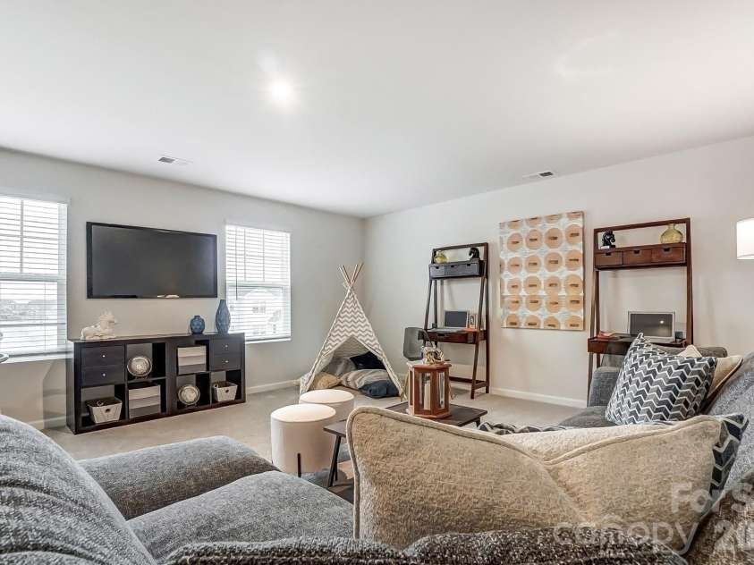 1601 Honey Trail, Monroe, NC 28112.  MLS# CAR4382085, YatesRealty ID 22358. Loft