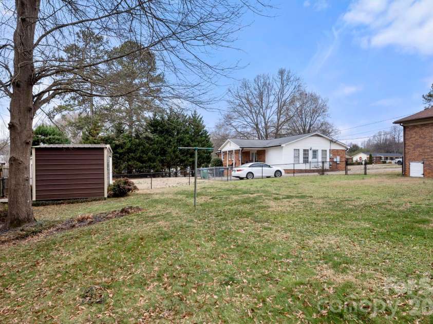 306 Costner Drive, Bessemer City, NC 28016.  MLS# CAR4336458, YatesRealty ID 2236. 